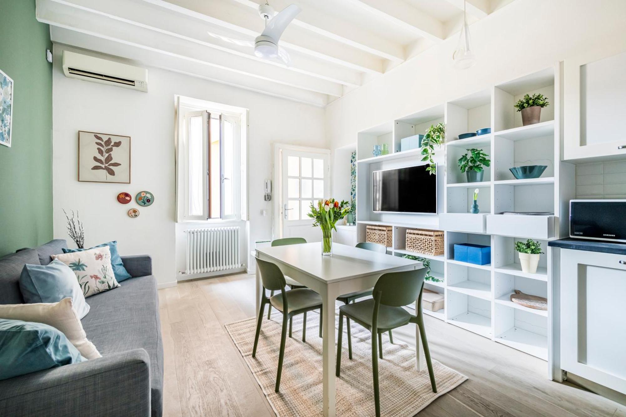Lovely Apartment On The Navigli River By Easylife Mediolan Zewnętrze zdjęcie